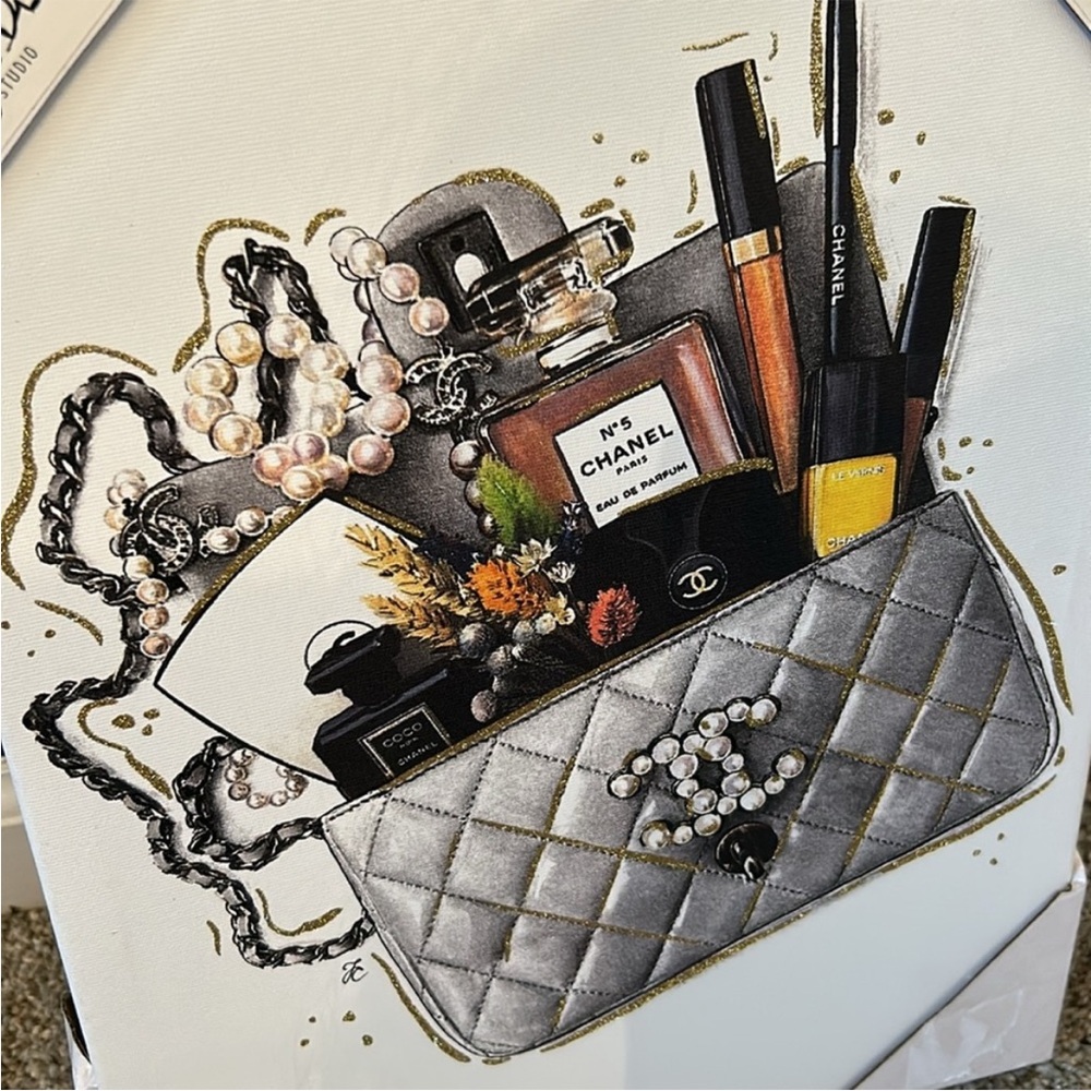 Design District Studio Designer Canvas Wall
Art With Glitter - Picture 2 of 4